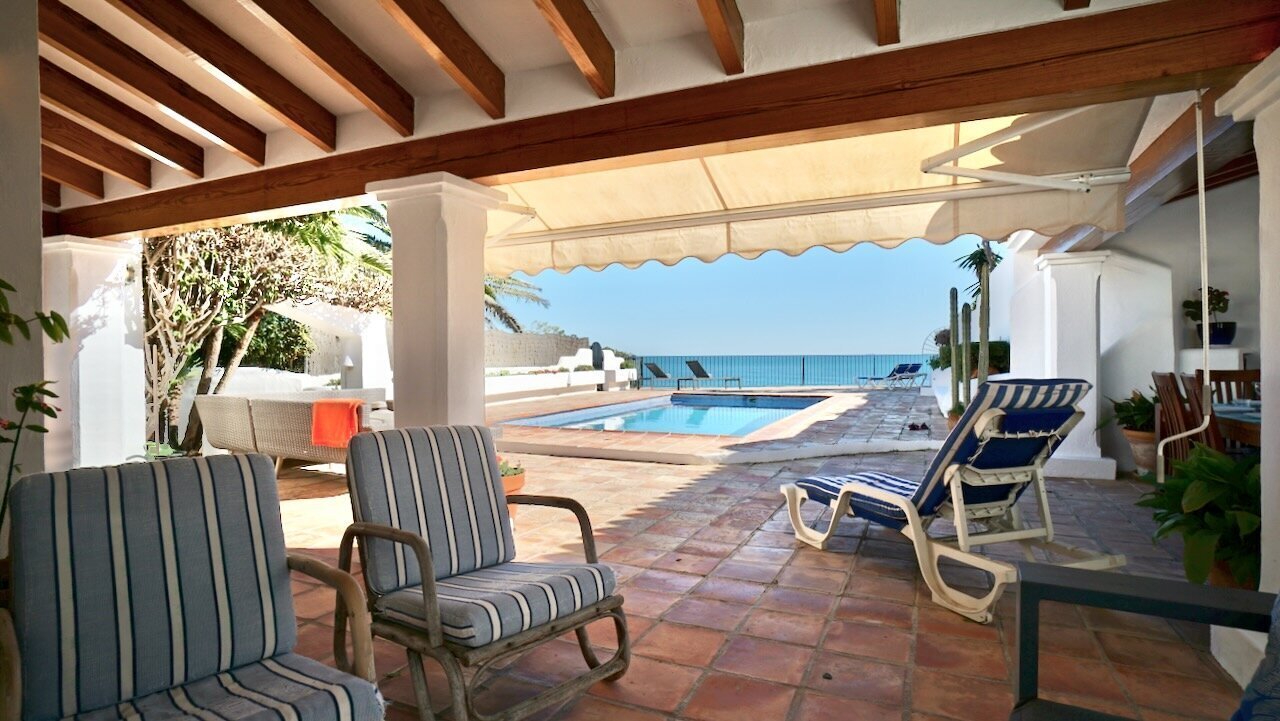 H-1963-AMBE First Sea Line Villa in Moraira - 40.jpeg