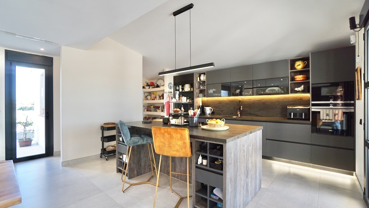 F-1956-AMBE - 16.jpeg