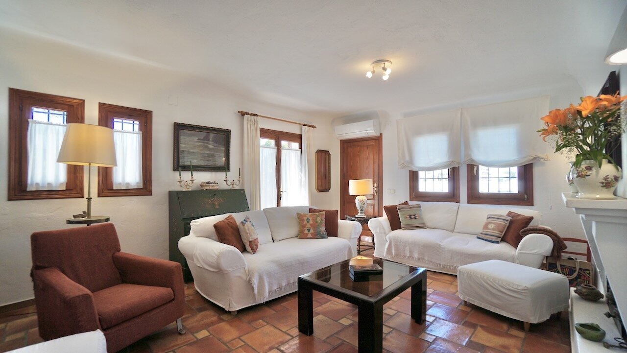 H-1963-AMBE First Sea Line Villa in Moraira - 7.jpeg