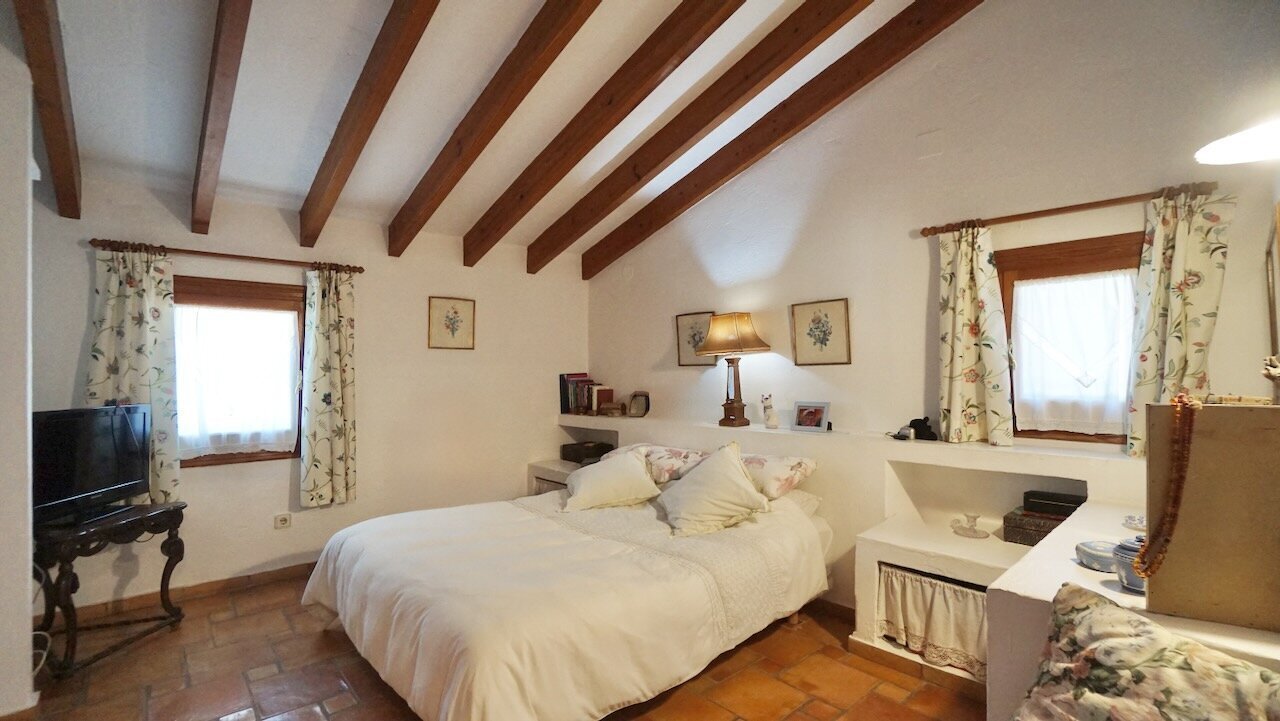 H-1963-AMBE First Sea Line Villa in Moraira - 57.jpeg