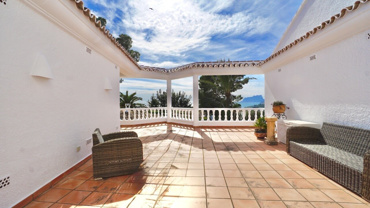 H-1964-AMBE Villa for sale in Moraira - 83.jpeg