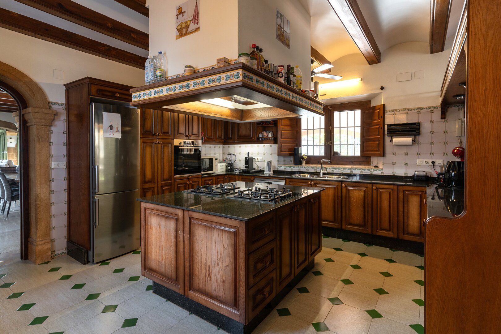 KV111V-La Lluca-Cocina (1).jpg