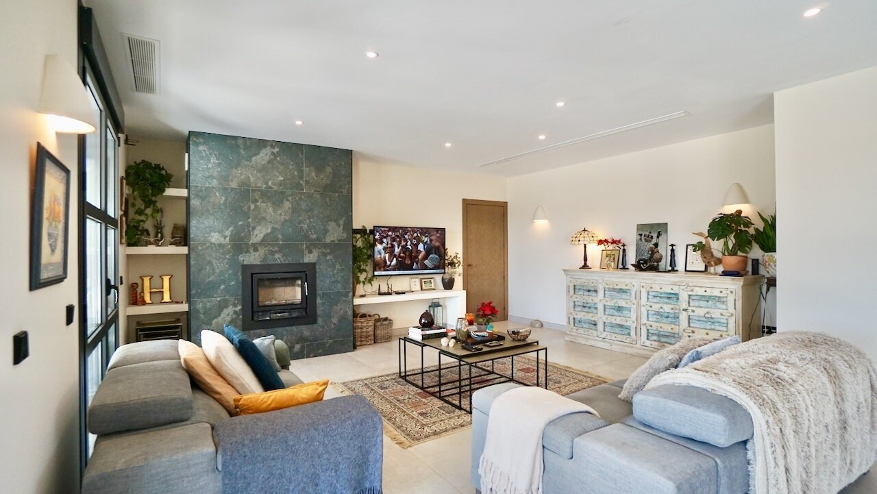 F-1956-AMBE - 22.jpeg