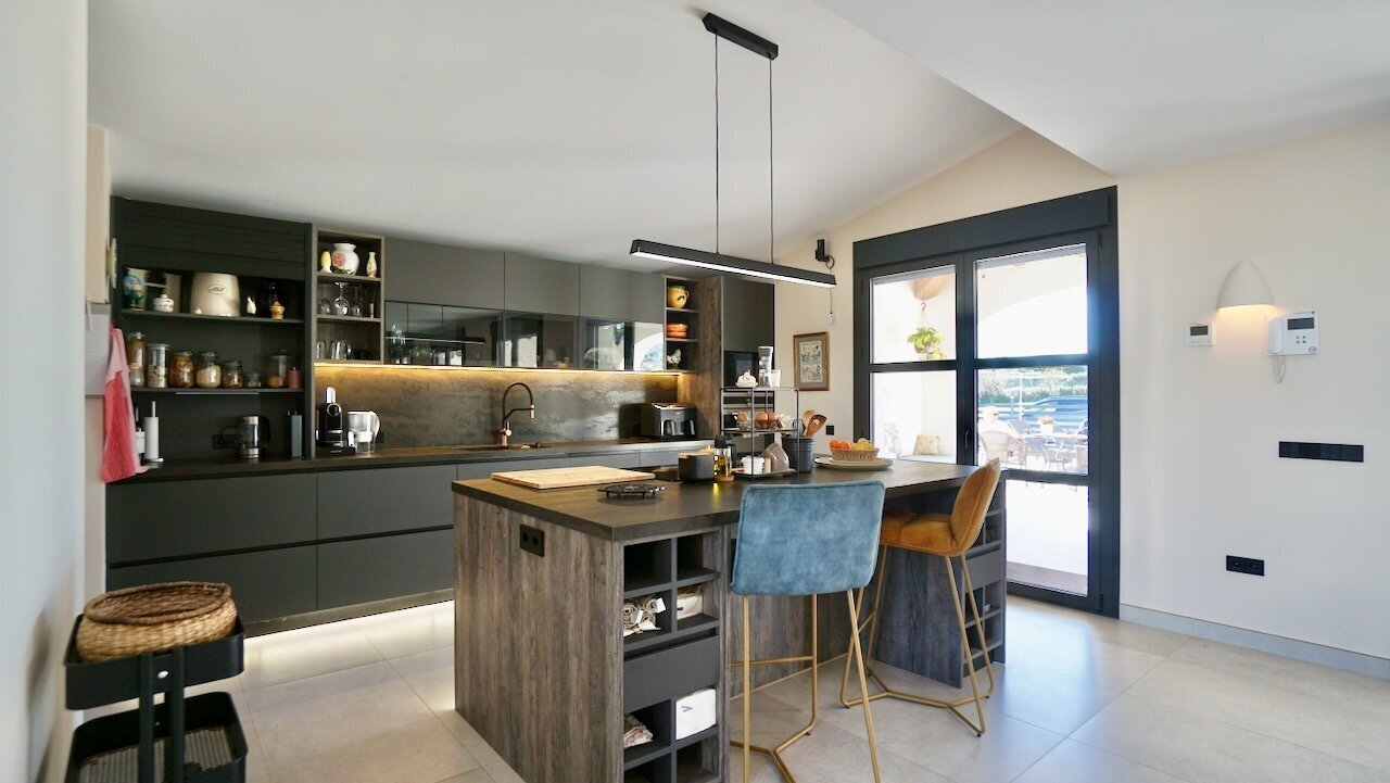 F-1956-AMBE - 43.jpeg