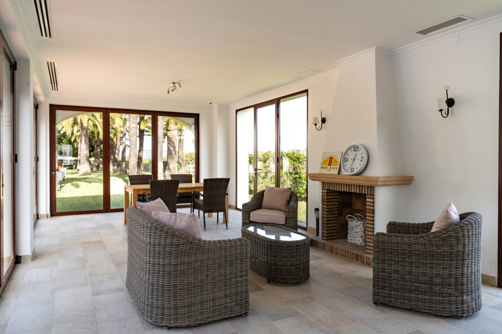 KV111V-La Lluca-Gimnasio (1).jpg