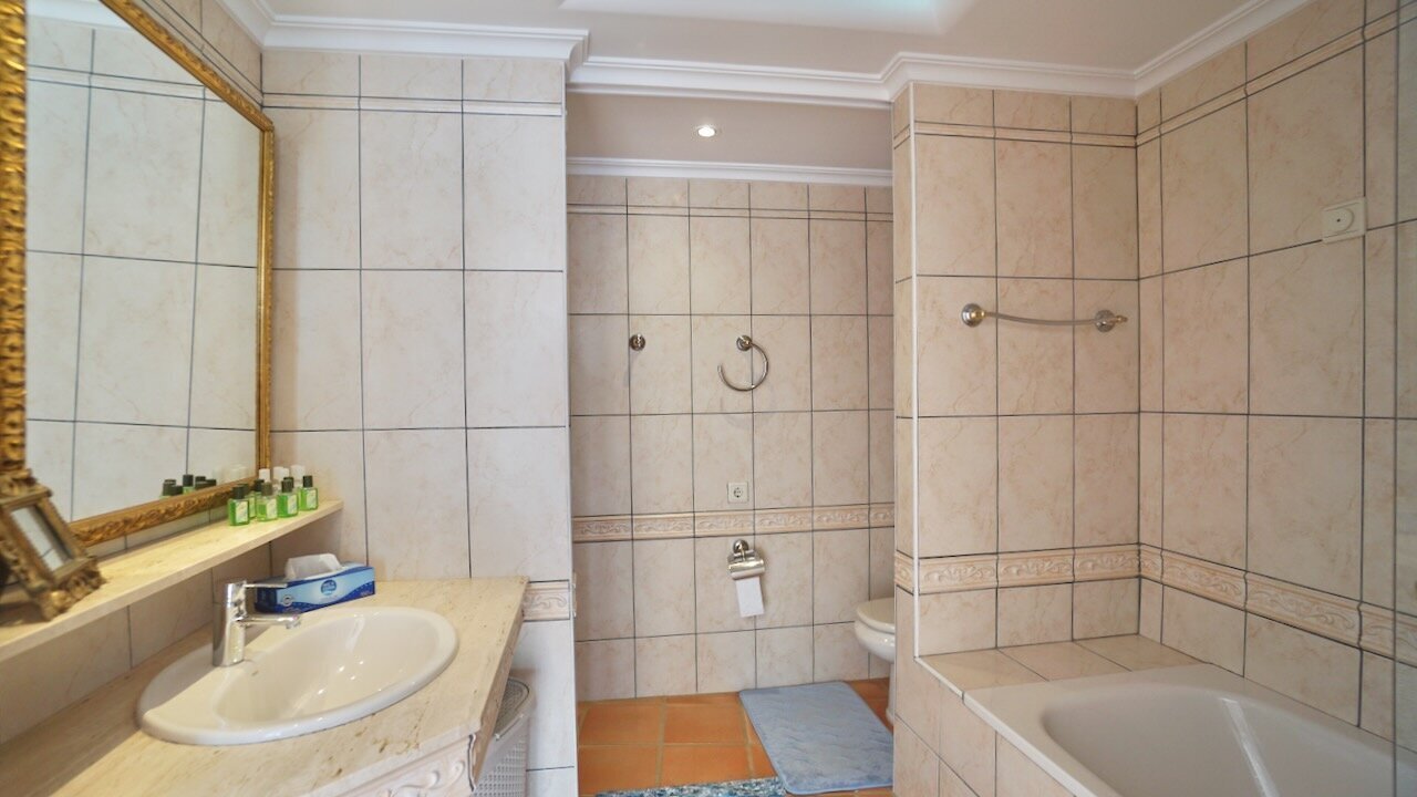 H-1964-AMBE Villa for sale in Moraira - 82.jpeg