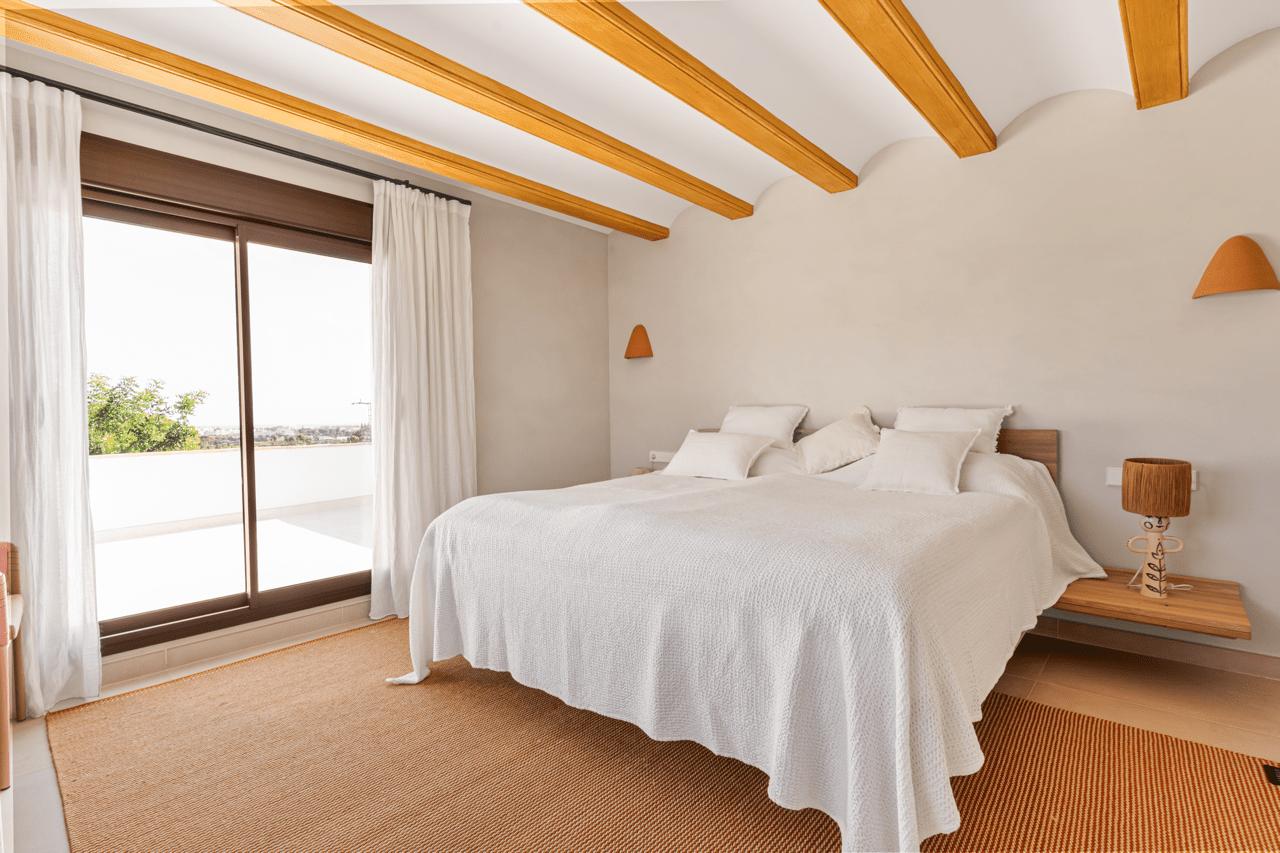 chanelli- master bedroom (1) groot.png