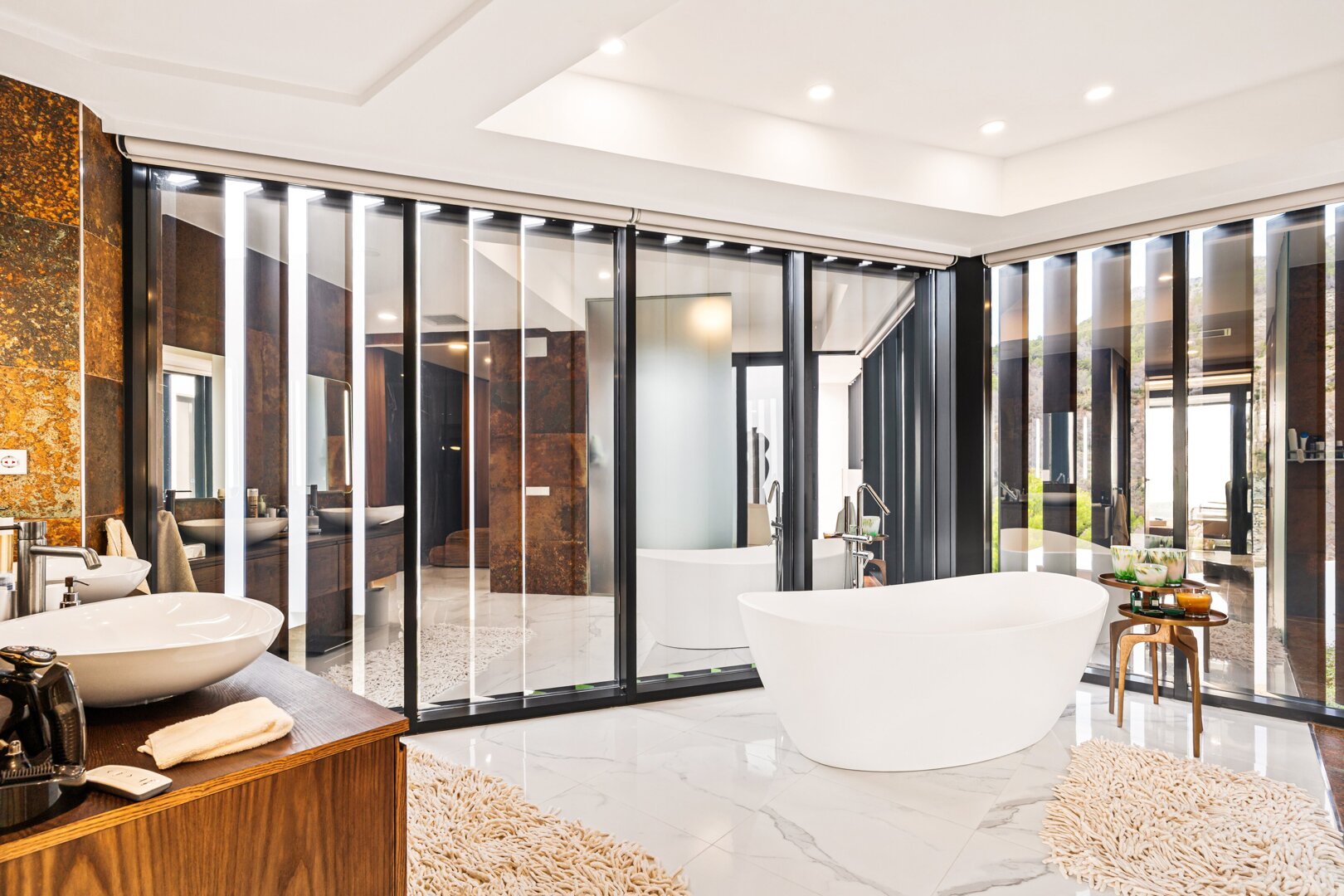 Villa_Eclipse - Planta Alta - Master Suite Baño (5).jpg