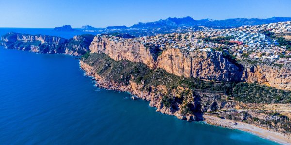 Cumbre del Sol 3.jpeg