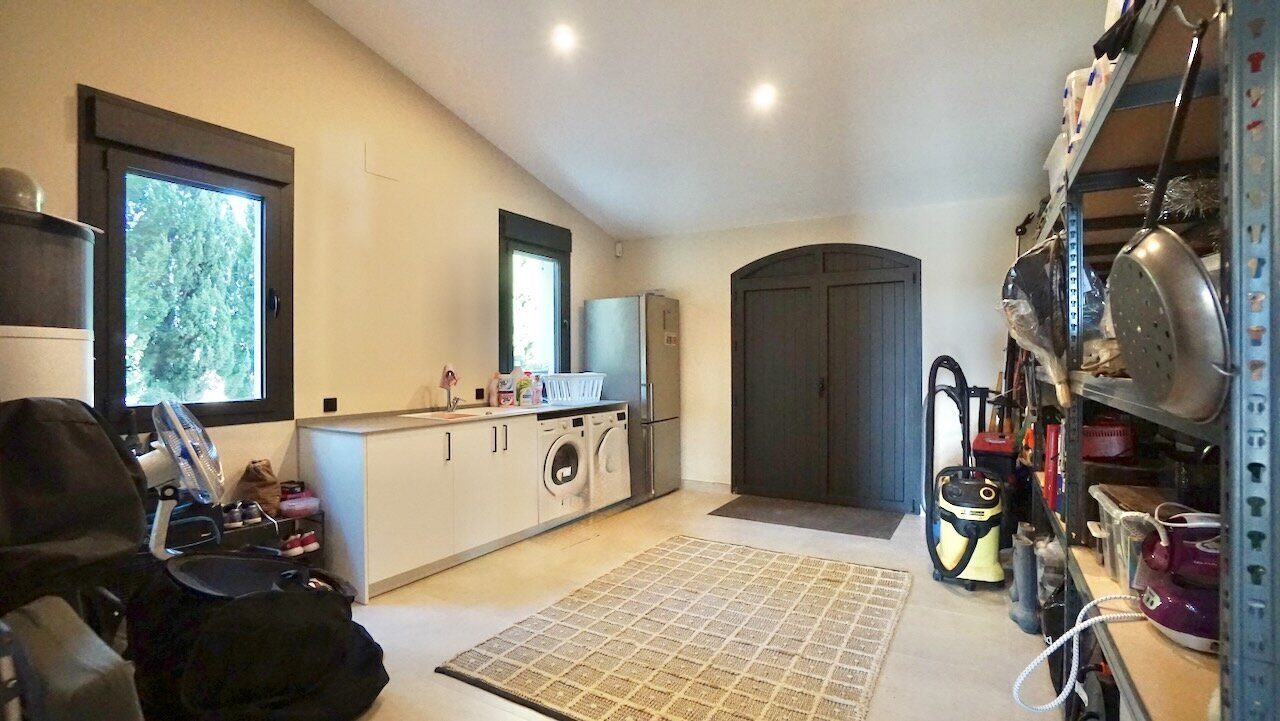 F-1956-AMBE - 49.jpeg